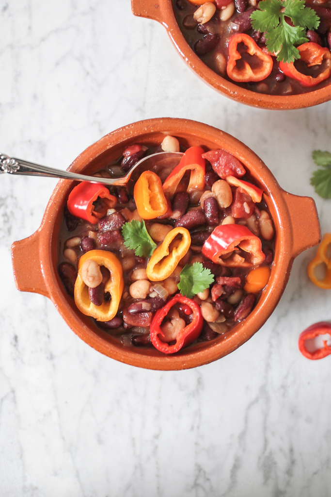 Mini Sweet Pepper Ring Vegetarian Bean Chili - Pero Family Farms - Sustainable Farming Since 1908