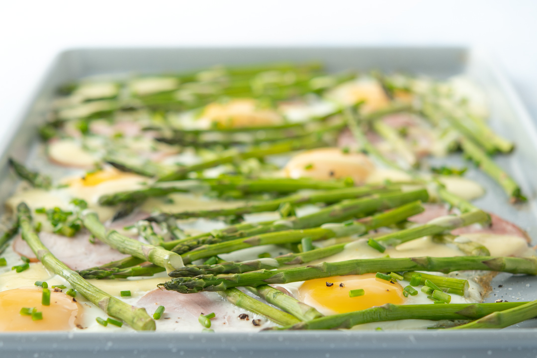 Sheet Pan Eggs Benedict